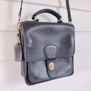Vintage Black/Navy Leather Coach Bag 🖤
